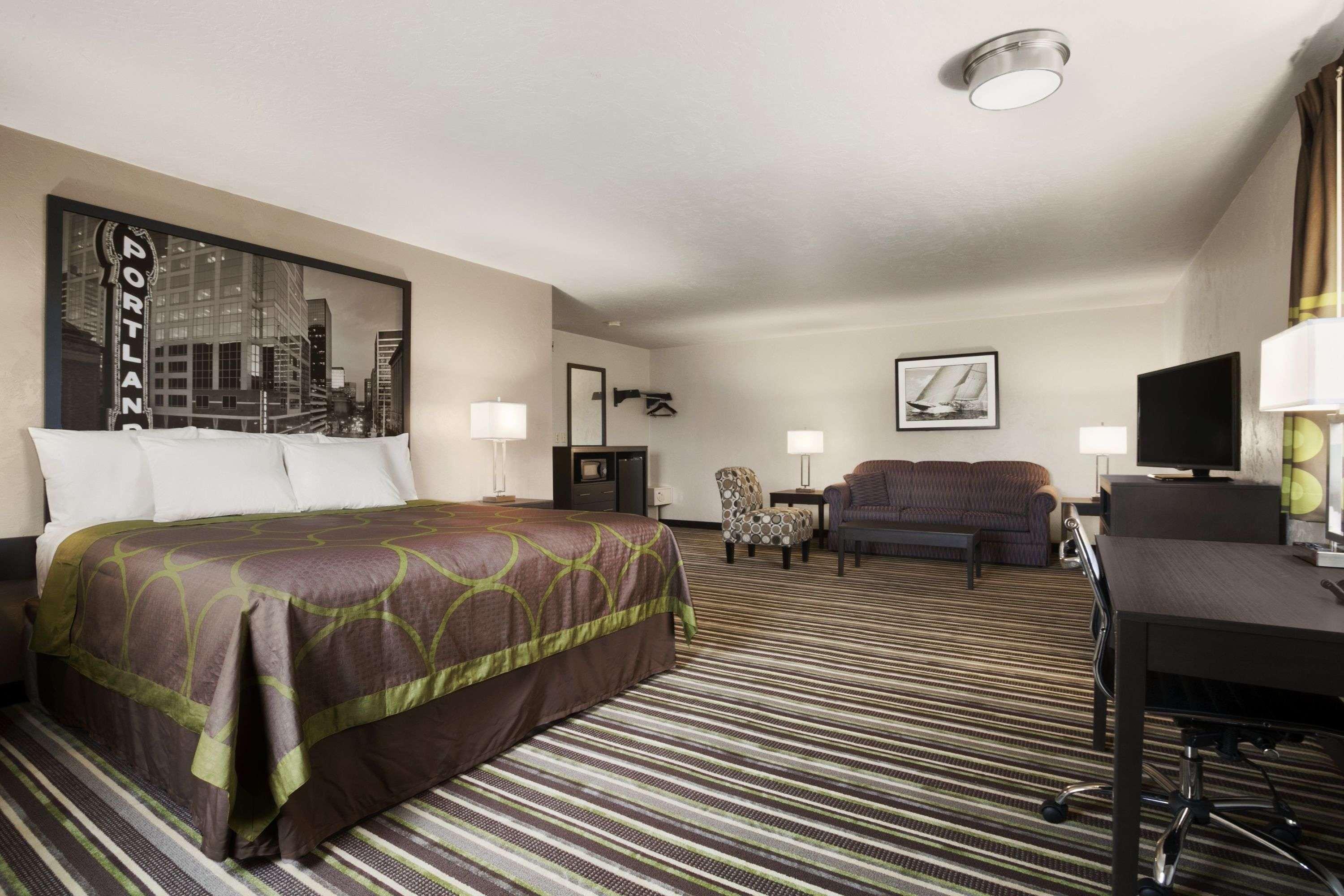 Super 8 By Wyndham Portland Airport Hotell Eksteriør bilde