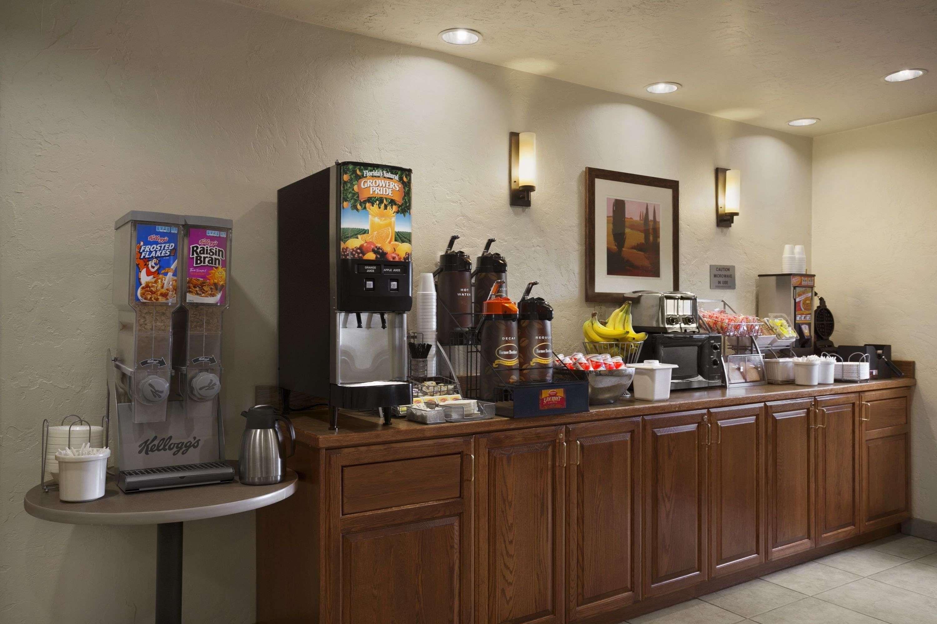 Super 8 By Wyndham Portland Airport Hotell Eksteriør bilde
